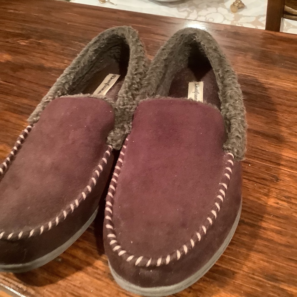 Men’s Dearfoam slippers